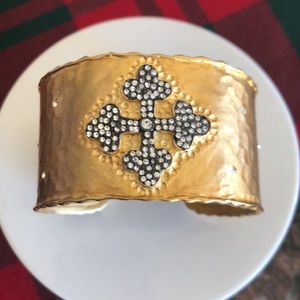 Luxurious Gold Cuff Bracelet with Silver Cross